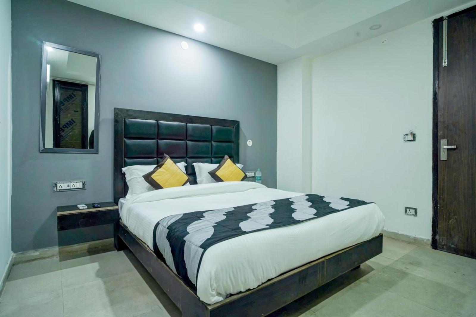 Hotel Green Snapper'100 M From Delhi University Near Isbt Kashmiri Gate Nueva Delhi Exterior foto
